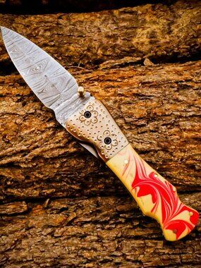 Handcrafted Damascus Steel Folding Knife Resin Handle Outdoor Tool